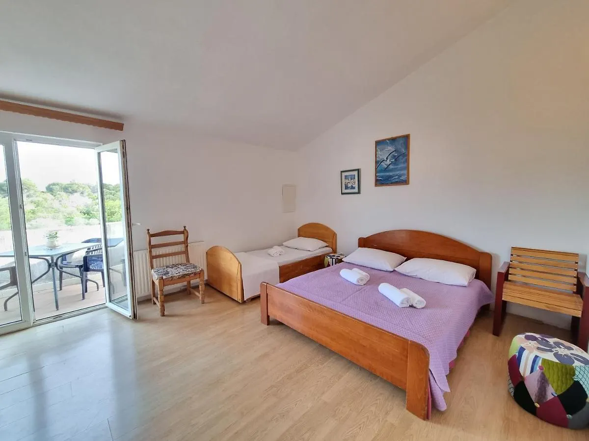 Rooms Slavica Okrug Gornji Affittacamere