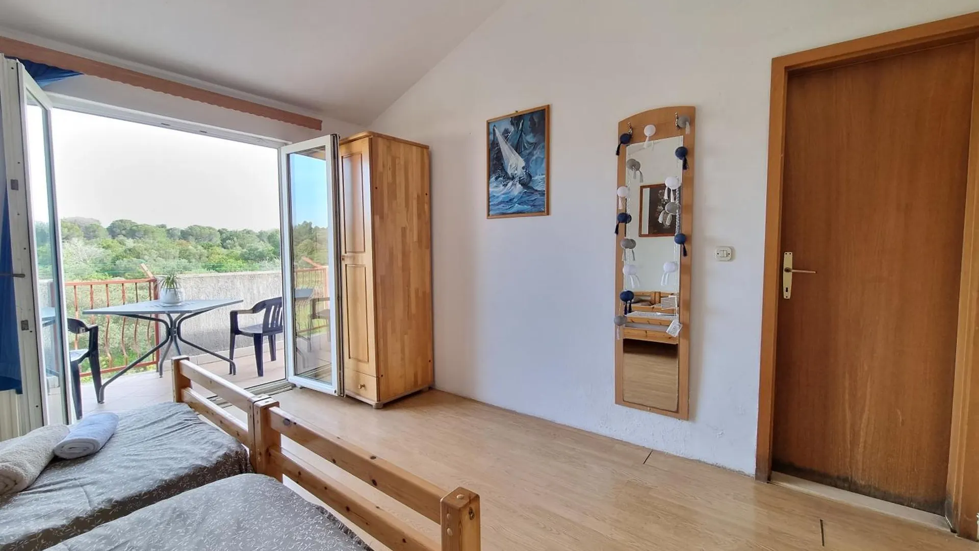 Rooms Slavica Okrug Gornji 0*,  Croazia