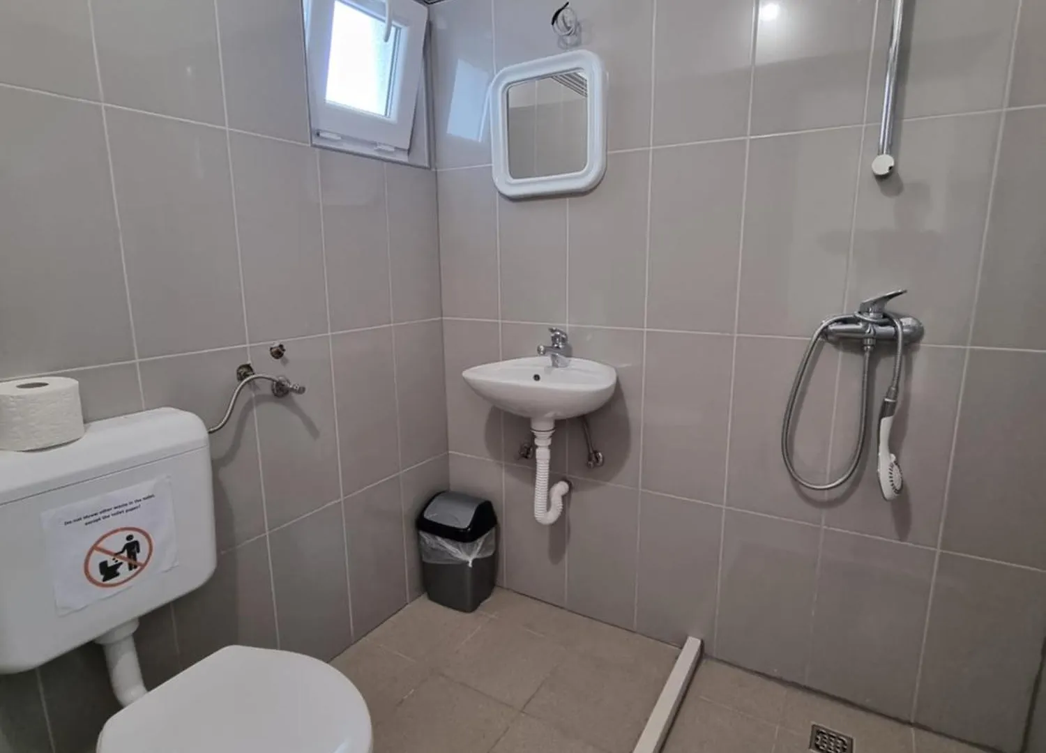 Rooms Slavica Okrug Gornji 0*,